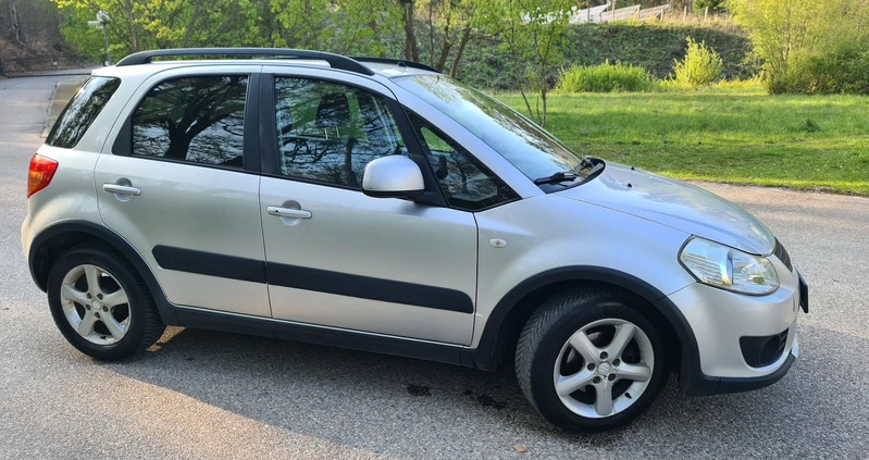 Suzuki SX4 cena 22500 przebieg: 209000, rok produkcji 2006 z Gdańsk małe 529